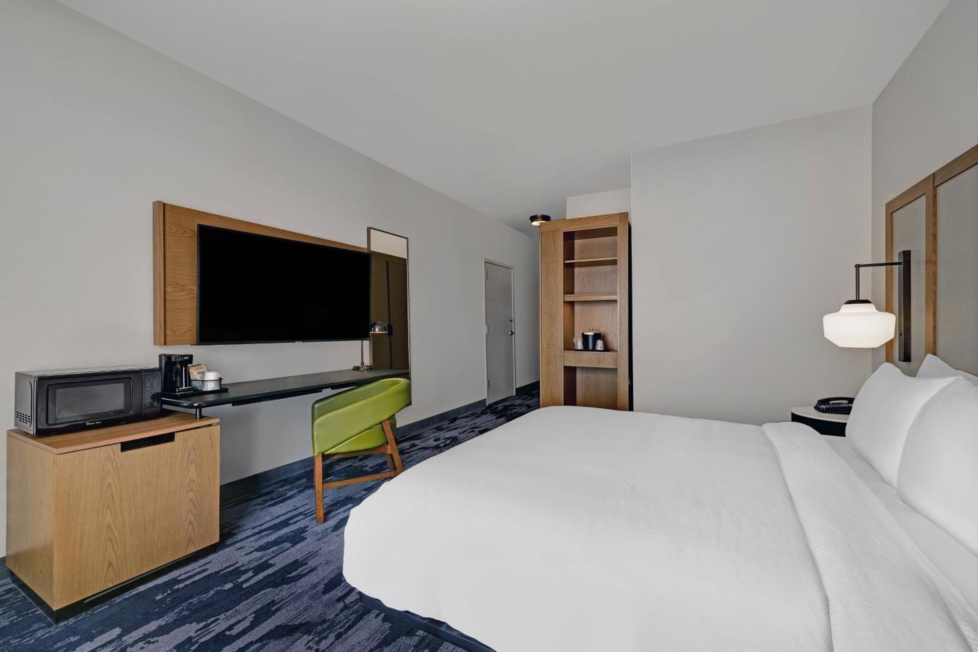 Fairfield Inn & Suites By Marriott Milwaukee Brookfield Exterior foto
