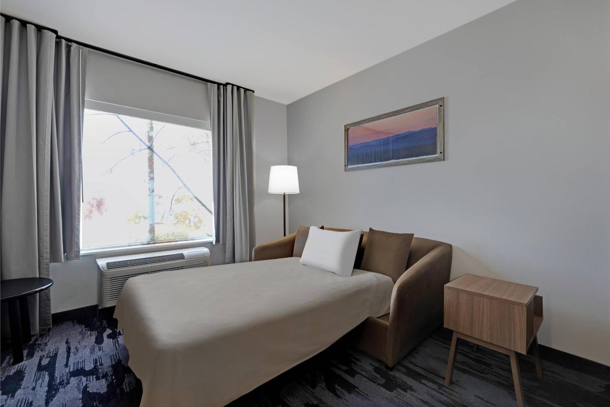Fairfield Inn & Suites By Marriott Milwaukee Brookfield Exterior foto